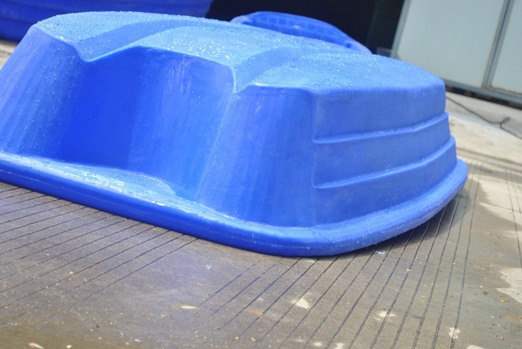 塑料漁船捕魚小船玻璃鋼養殖觀光特價加厚沖鋒舟外機牛筋釣魚-林躍塑業